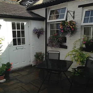  Holiday home Courtyard