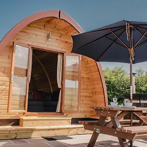 3* Campsite Wensleydale Glamping Pods